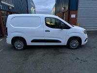 VAUXHALL COMBO