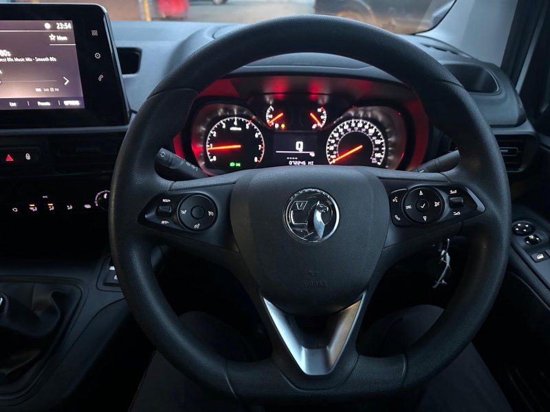 VAUXHALL COMBO