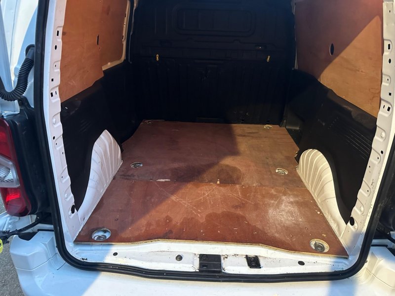 VAUXHALL COMBO
