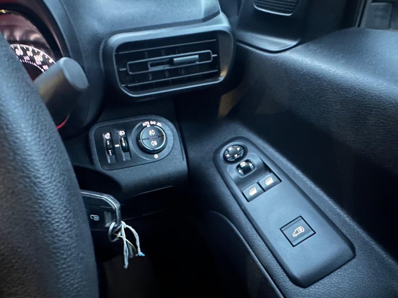 VAUXHALL COMBO