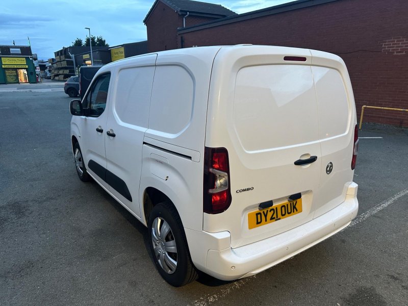 VAUXHALL COMBO