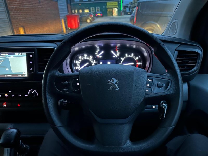 PEUGEOT EXPERT