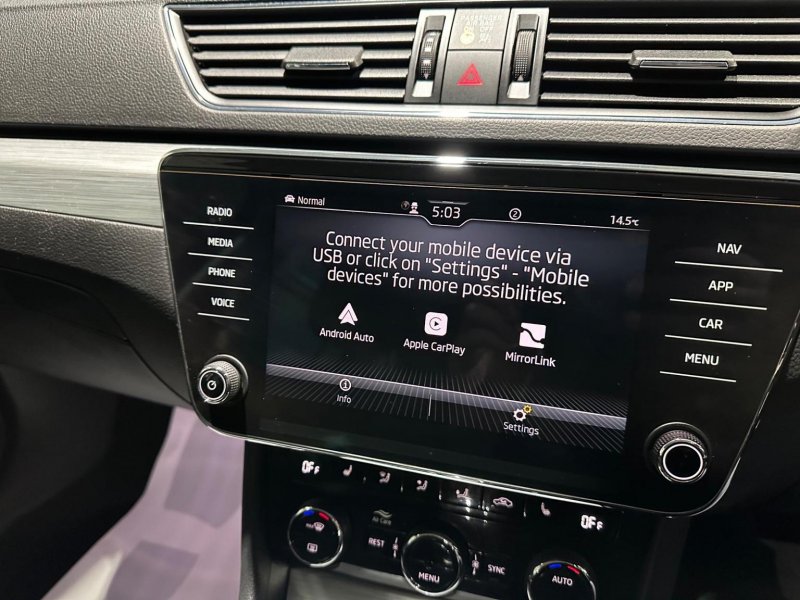 SKODA SUPERB