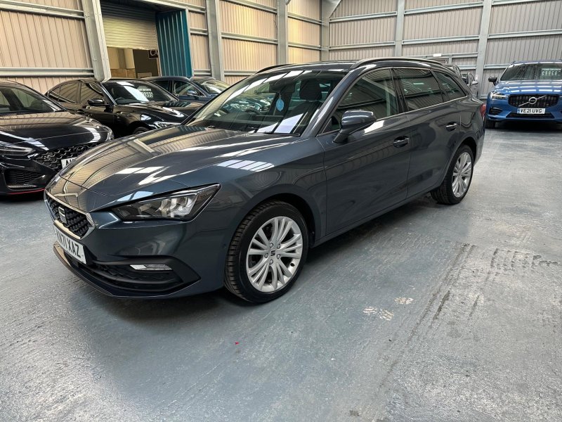 SEAT LEON