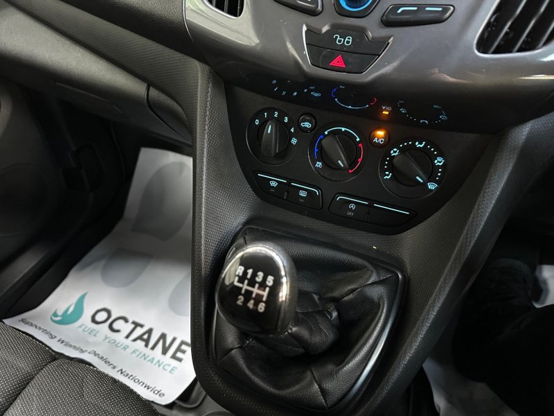 FORD TRANSIT CONNECT