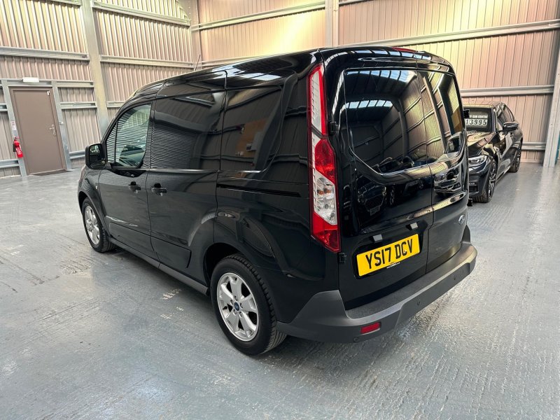 FORD TRANSIT CONNECT