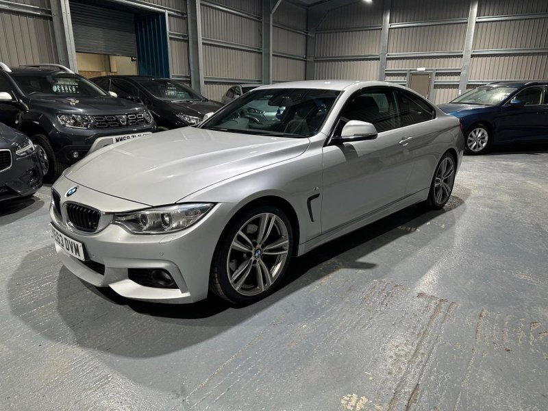 BMW 4 SERIES
