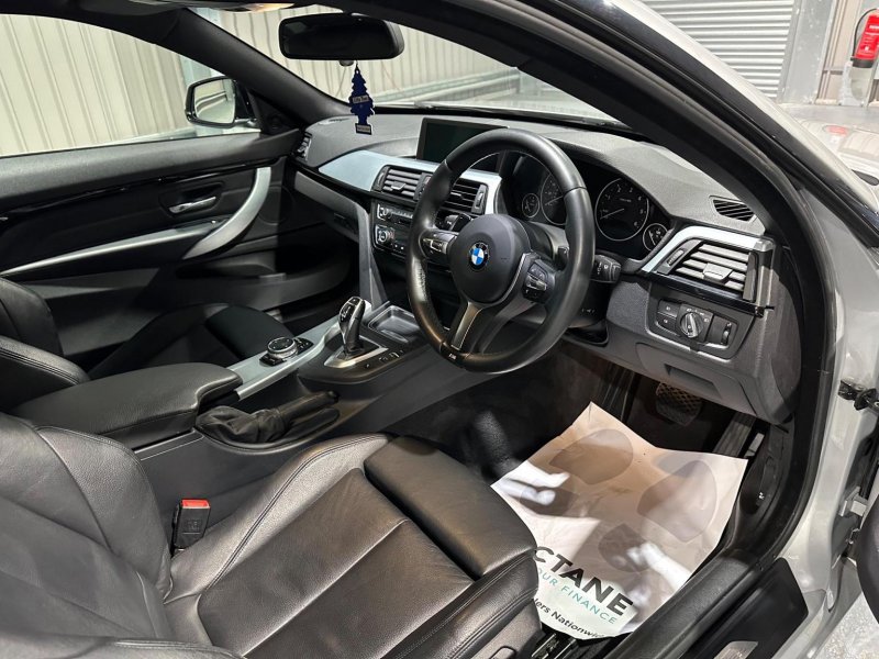 BMW 4 SERIES