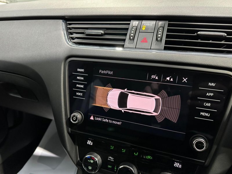 SKODA OCTAVIA