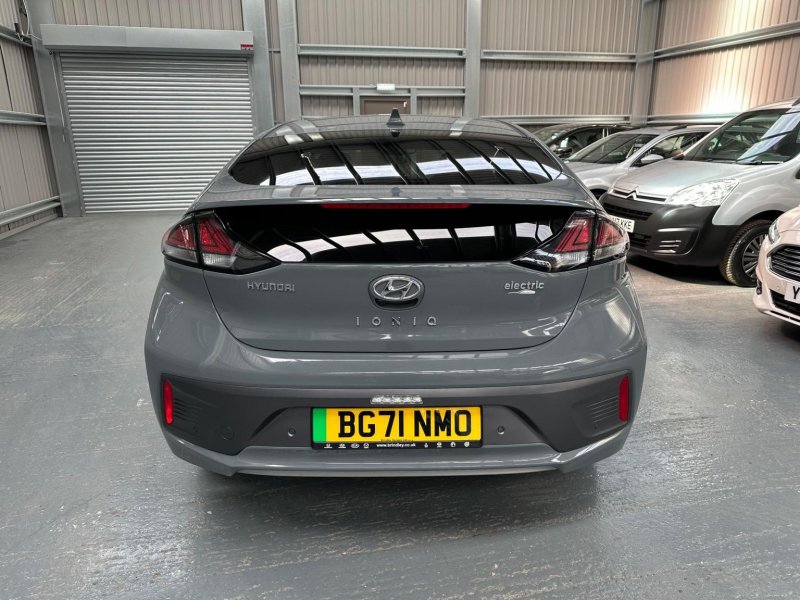 HYUNDAI IONIQ