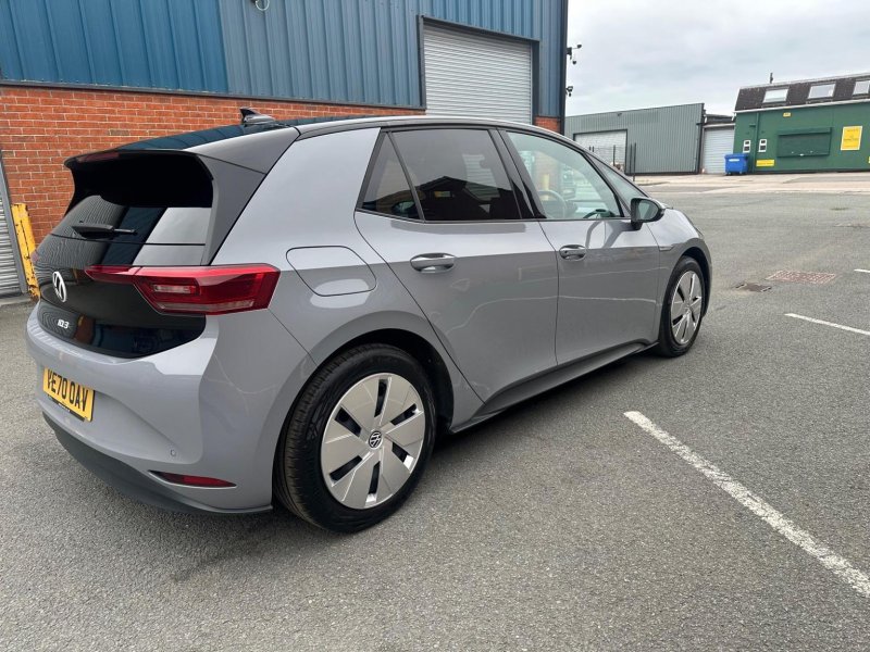 VOLKSWAGEN ID.3