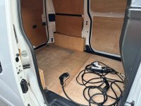 NISSAN E-NV200
