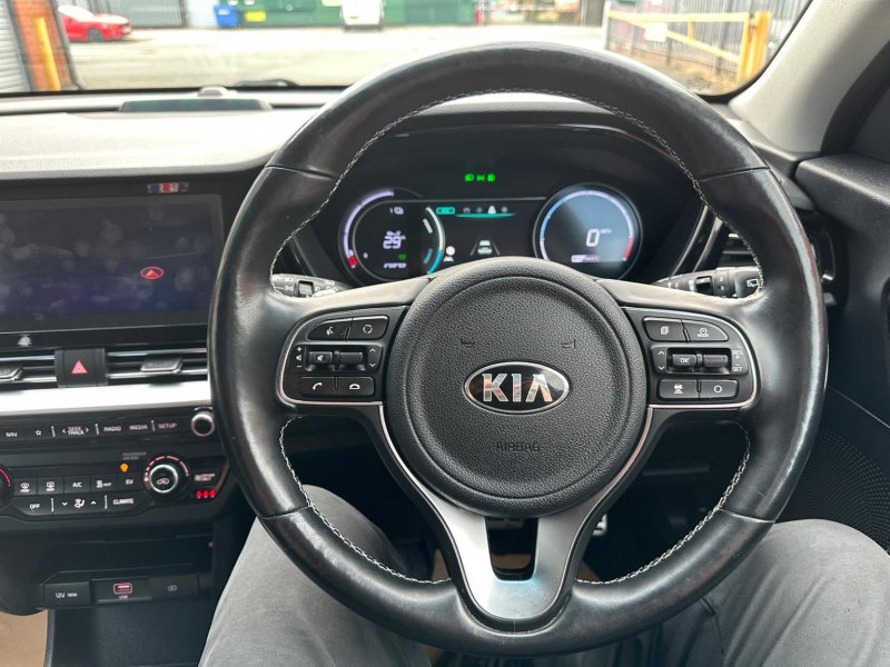 KIA NIRO