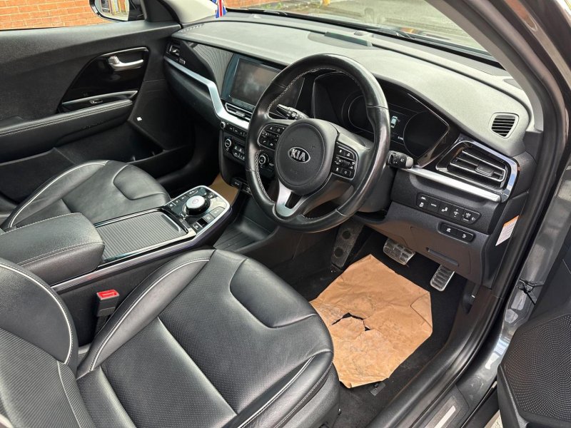 KIA NIRO