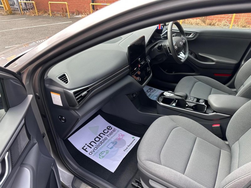 HYUNDAI IONIQ