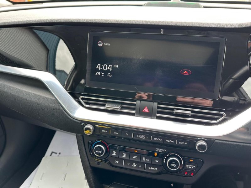 KIA NIRO