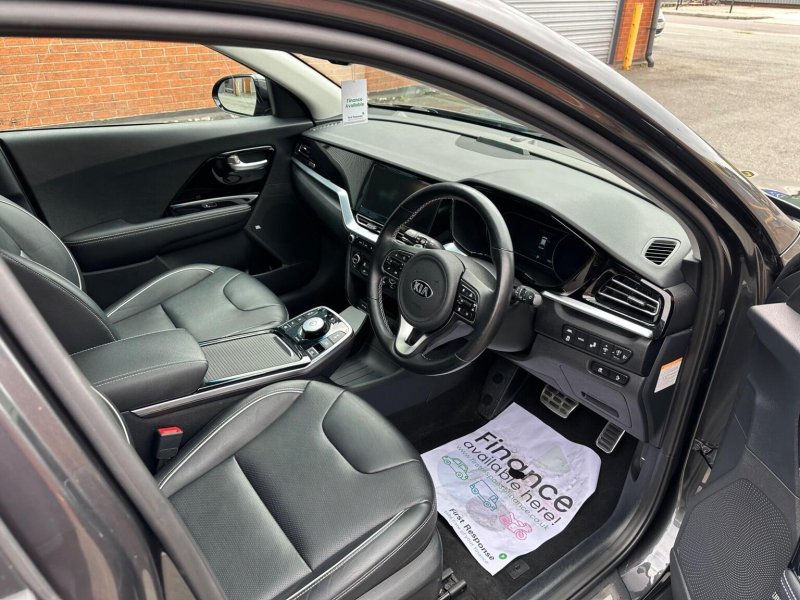 KIA NIRO