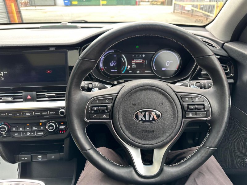 KIA NIRO