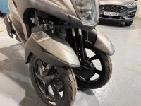 YAMAHA Tricity